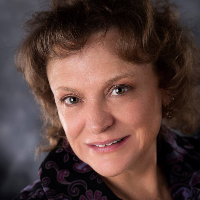 Dr. Renae DellaCroce