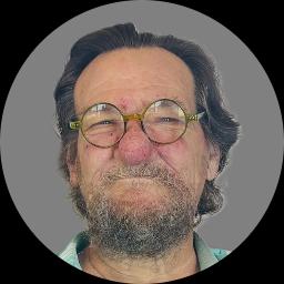 Micheal Weuste practicing in California