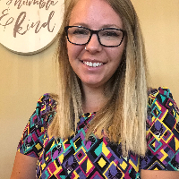 Therapist Elizabeth Snow Photo
