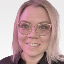 Kristi Kangas practicing in Nevada