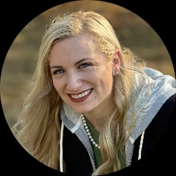 This is Sarah Kinsch's avatar