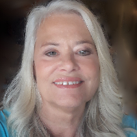 Sue Rybarczyk - Online Therapist with 8 years of experience