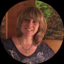 Therapist Lauri Maynard Photo