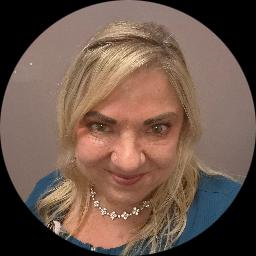 Photo of Laura Mitchell