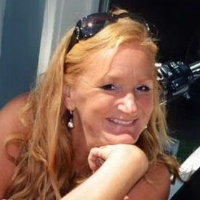 Psychologist Diane London providing different types of therapy in Minneapolis