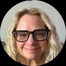 Psychologist Elizabeth Johansson providing different types of therapy in Forreston