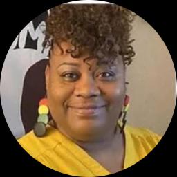 Psychologist Telisha Kirtdoll providing different types of therapy in Los Ybanez