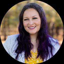 Psychologist Kayla Cox providing different types of therapy in Springlake