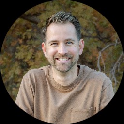 Psychologist Craig Spiel providing different types of therapy in Manila
