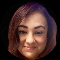 This is Yolanda Robles's avatar and link to their profile