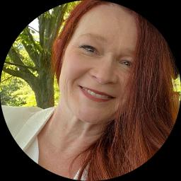 Photo of Dr. Lara James