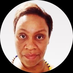 Psychologist Masi Kadzai providing different types of therapy in Liberty