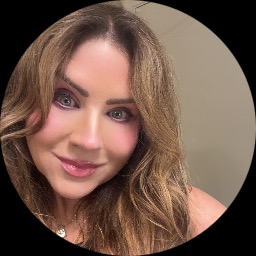 This is Colleen Gigante's avatar