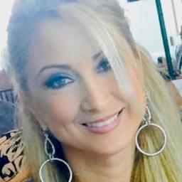 Psychologist Laura Varriale providing different types of therapy in Youngstown