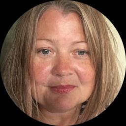 Photo of Leanne Glennon