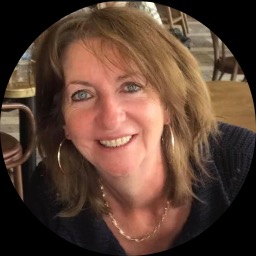 Photo of Sandra Henderson