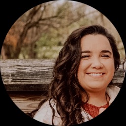 Psychologist Madison Snyder providing different types of therapy in Mohawk