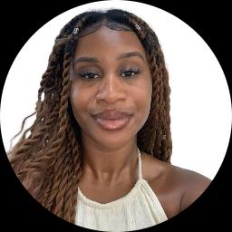 Photo of Alessandra Samson