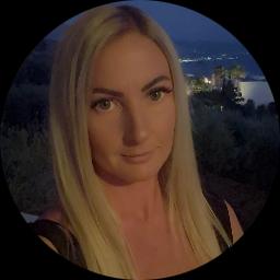 Photo of Nicola Davidson