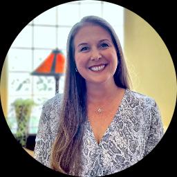 Psychologist Darlene Tando providing different types of therapy in Encinitas