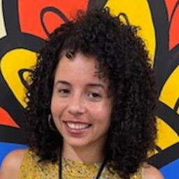 Psychologist Farrah Mirzaee providing different types of therapy in Lake Los Angeles