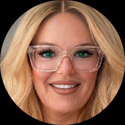 Psychologist Leah Syberg providing different types of therapy in Fernandina Beach