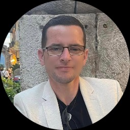 Photo of Scott Bailey