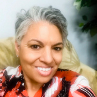 Stephanie Spencer - Online Therapist with 26 years of experience