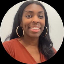 Photo of Danielle Cox