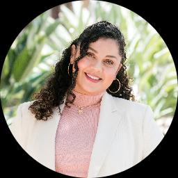 This is Rosanna Salazar's avatar