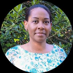 Psychologist Roticia Smith providing different types of therapy in Alpharetta