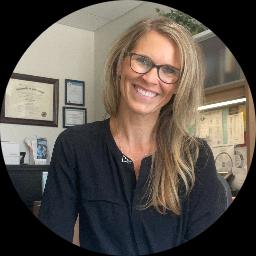 Photo of Diane Hallila