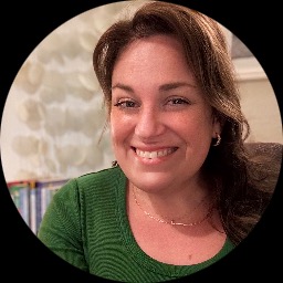 Psychologist Malia Mead providing different types of therapy in Claude