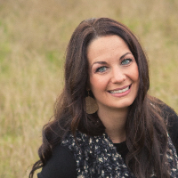 Photo of Elizabeth Papa