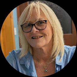 Photo of Paula Byrne