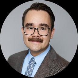 Psychologist Leo Lyon providing different types of therapy in Albers