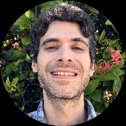 Psychologist Josh Ginsburg providing different types of therapy in Wewahitchka