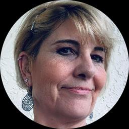 This is Robin Taylor's avatar