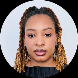 This is Monique Aviles's avatar