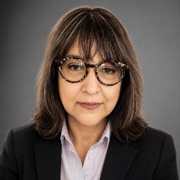 Photo of Suzanne Martinez