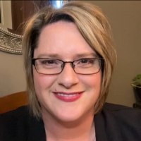 Holly Nemec - Online Therapist with 20 years of experience
