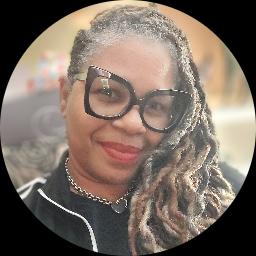 This is Tylondia Jones's avatar