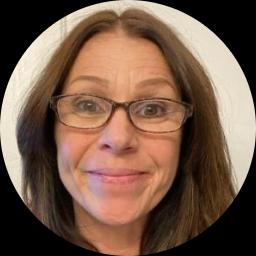 Photo of Roxanne Clever