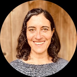 This is Lauren Purcell's avatar