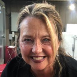 Psychologist Kristie Pagel-Compagner providing different types of therapy in Walled Lake