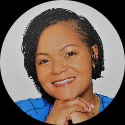 This is Iyana Davidson's avatar