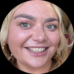 Photo of Faye Henaghan