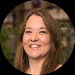 Psychologist Virginia Cruz providing different types of therapy in Slick