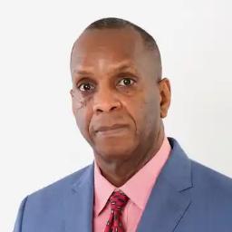 Psychologist Stanley Lee providing different types of therapy in Midway