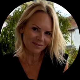 Photo of Nadia Azlen